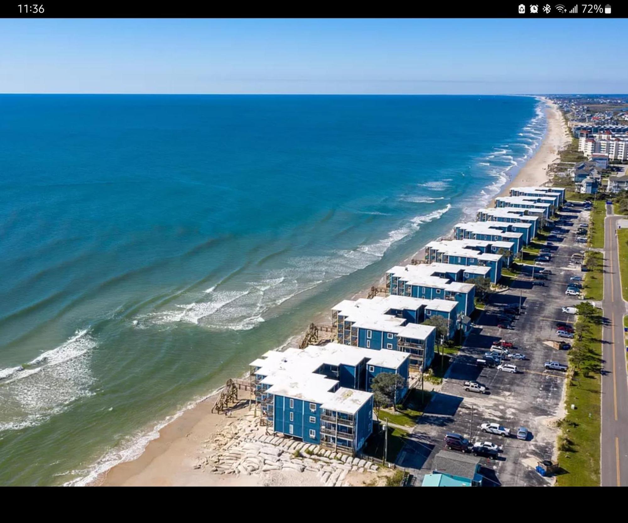 Holiday home Steps To The Ocean! 285 North Topsail Beach